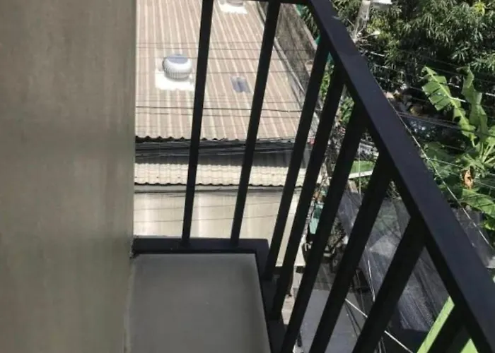 51 Suanplu Hotel 3*