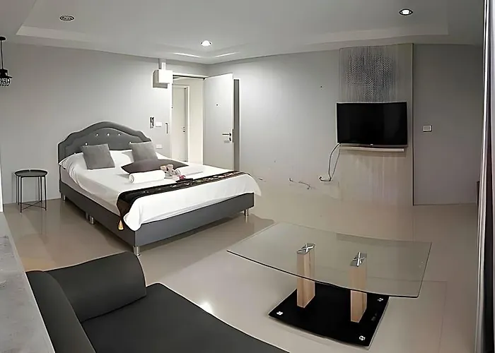 Hotel 51 Suanplu